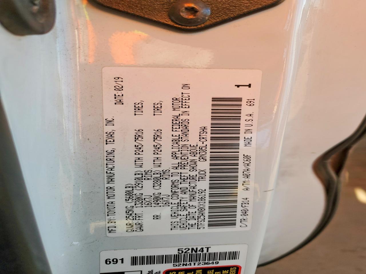 2019 Toyota Tacoma SR V6