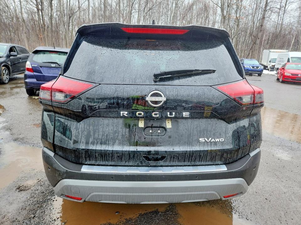 2023 Nissan Rogue sv