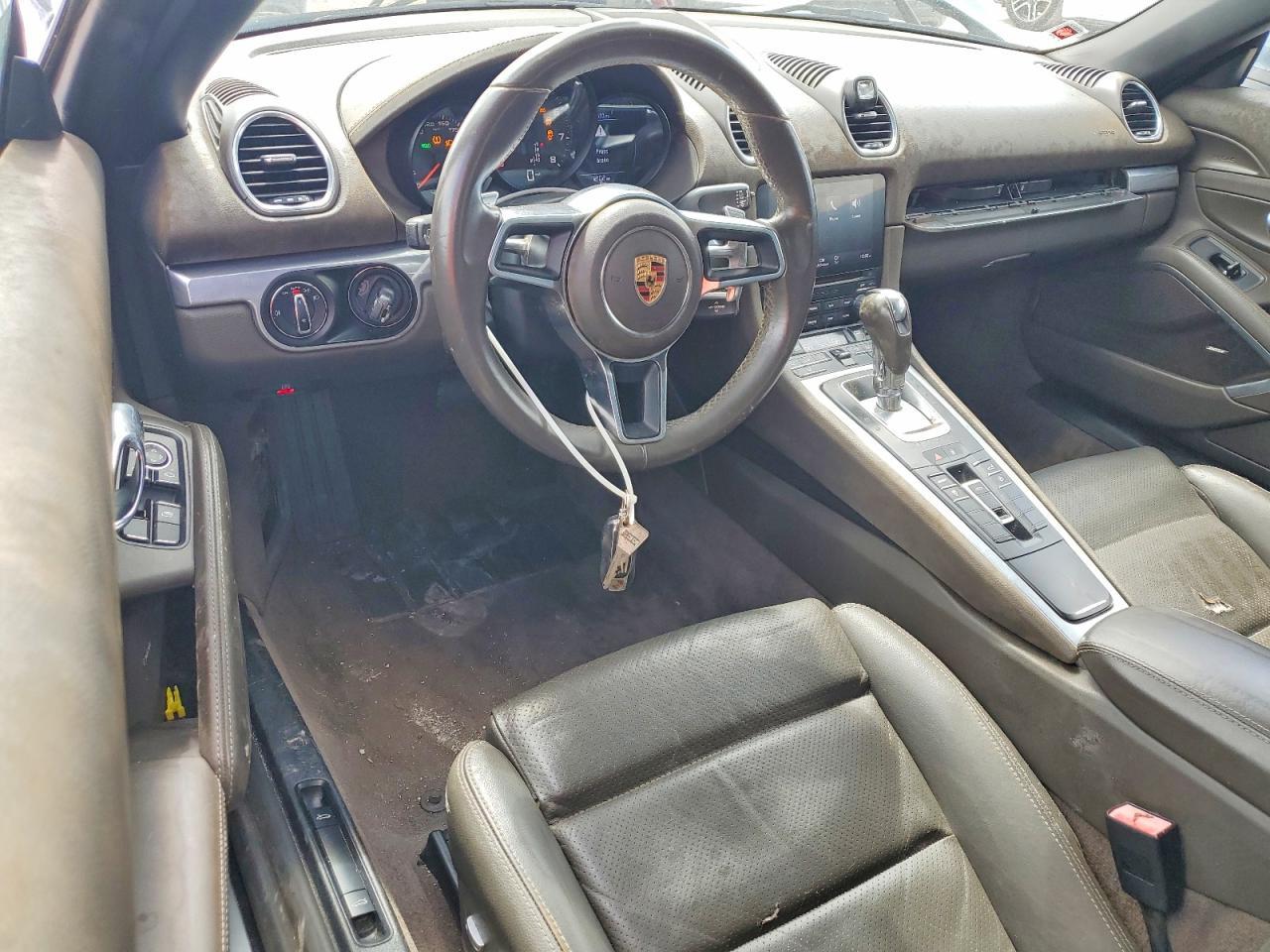 2017 Porsche Boxster