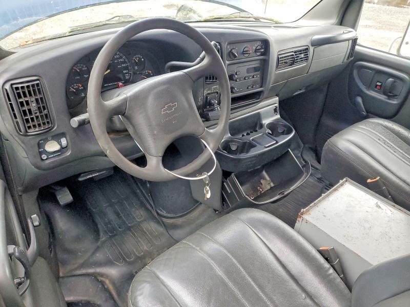 2002 Chev Express G3500