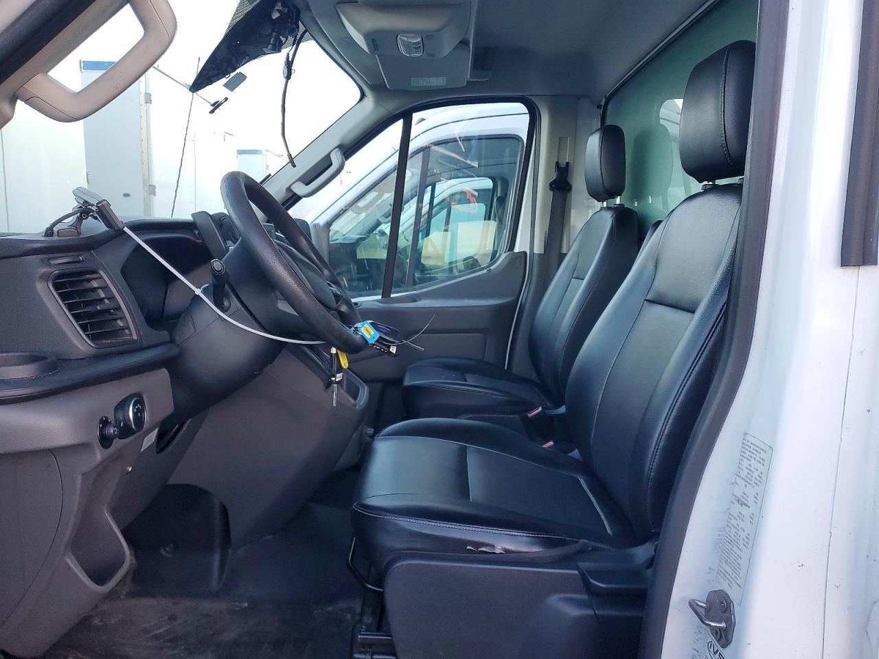 2020 Ford Transit Delivery Truck