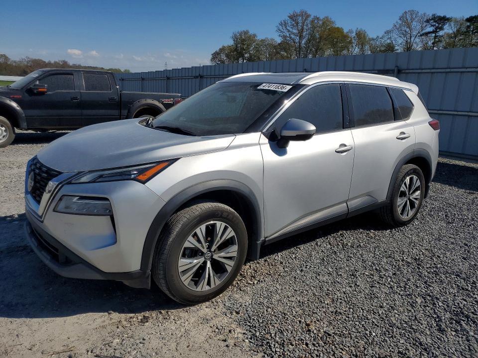 2021 Nissan Rogue sv