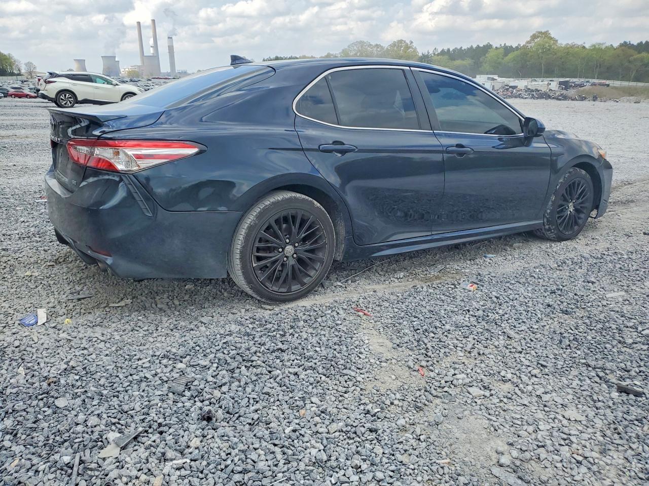 2019 Toyota Camry se
