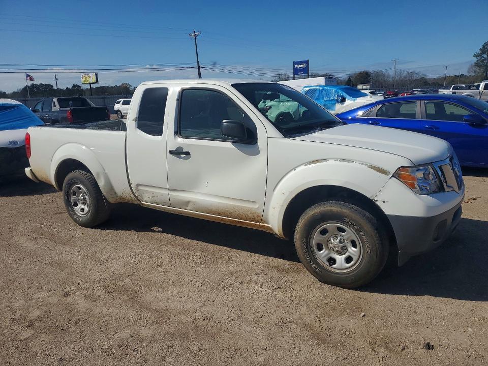 2017 Nissan Frontier S