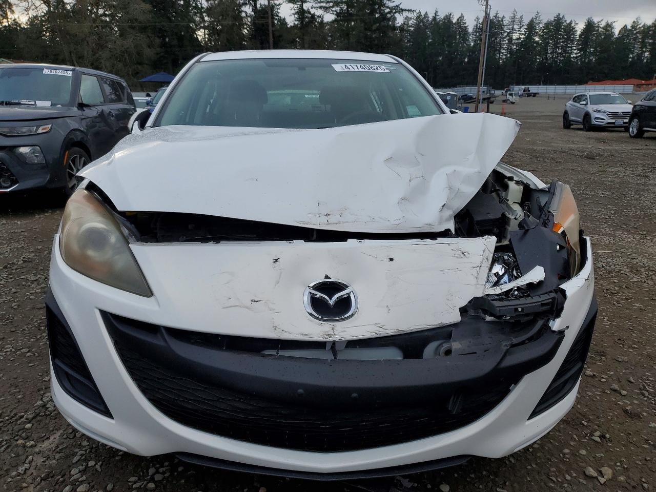 2010 Mazda 3 I