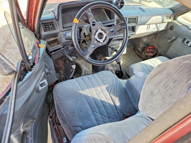 1987 Toyota Pickup Deluxe