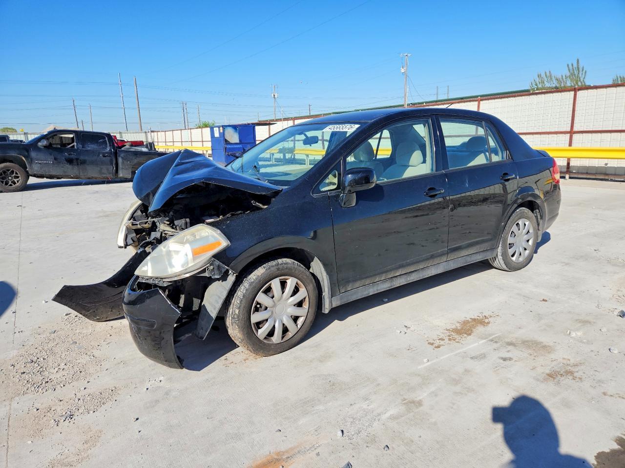 2009 Nissan Versa 1.8 s