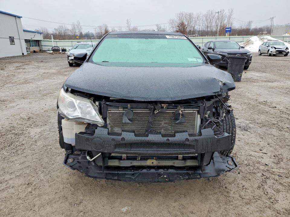 2013 Toyota Camry le