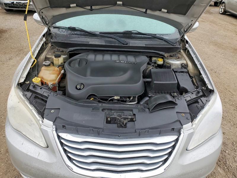 2012 Chrysler 200 Touring