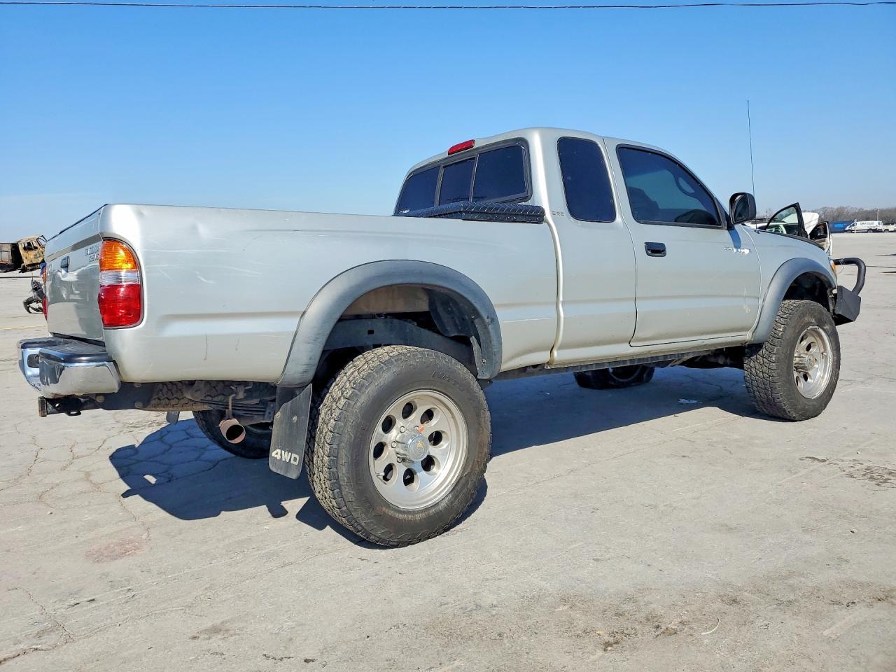 2004 Toyota Tacoma V6