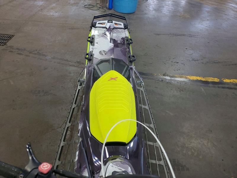 2023 Skidoo Summit Expert 165 tu