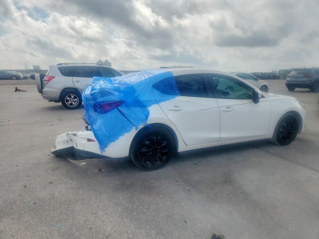 2014 Mazd 3