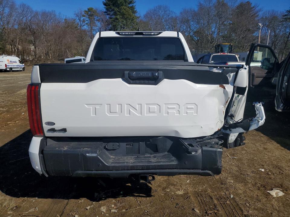 2025 Toyota Tundra SR5
