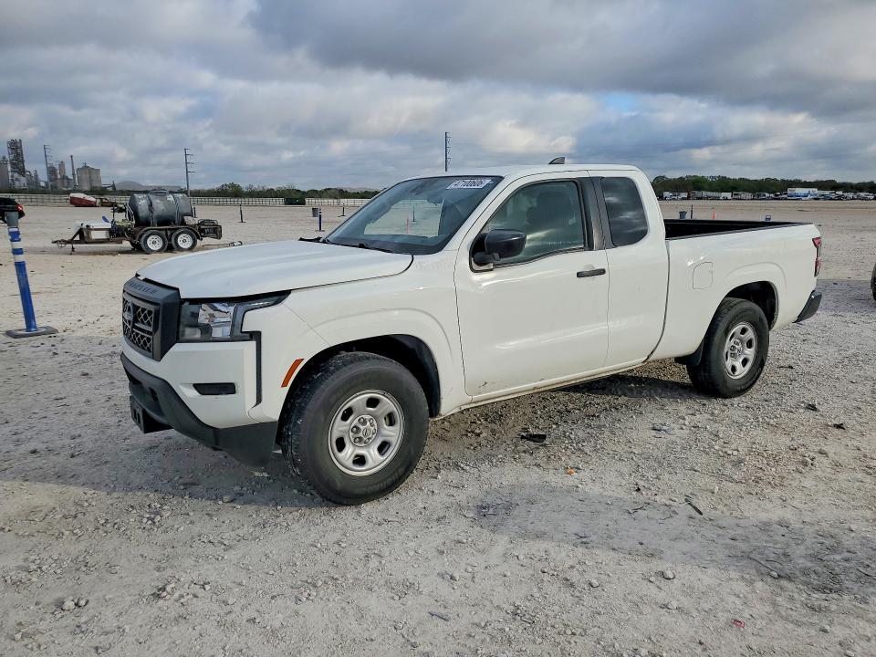 2024 Nissan Frontier s