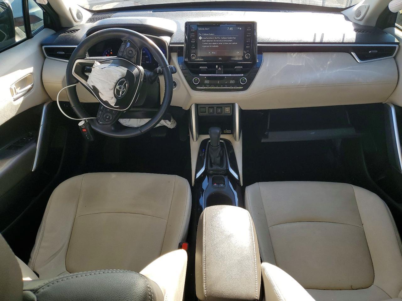 2022 Toyota Corolla Cross xle