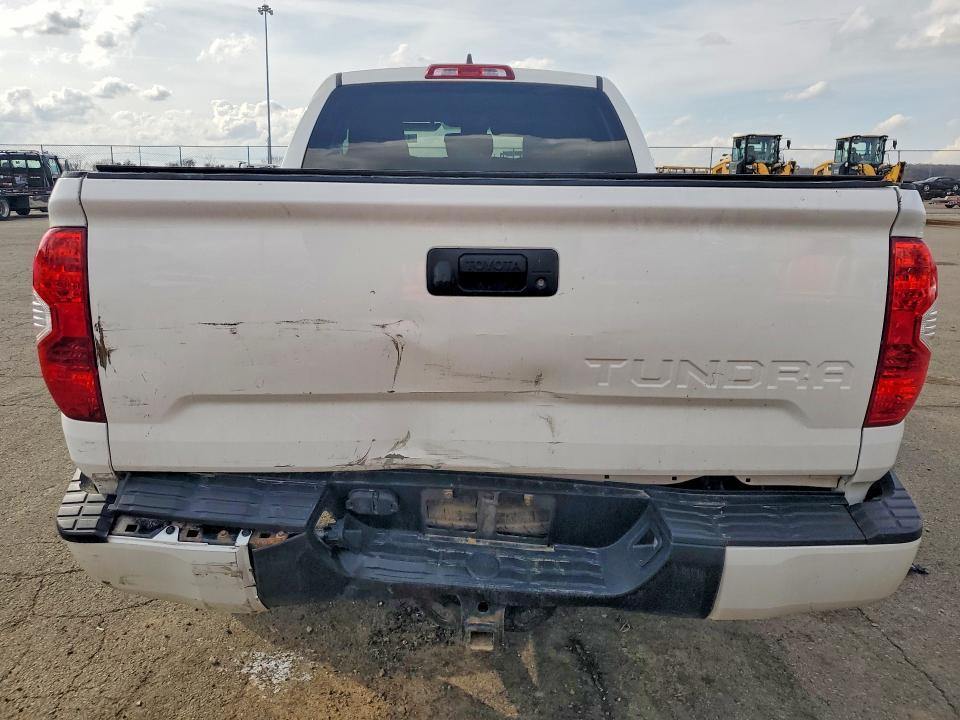 2020 Toyota Tundra SR5