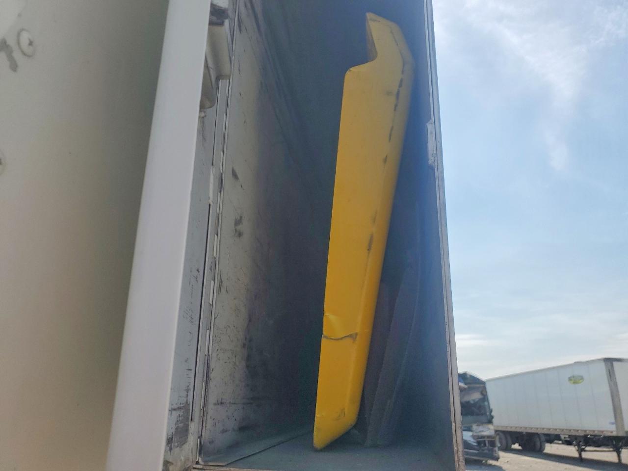 2001 Mickel Beverage Delivery Trailer