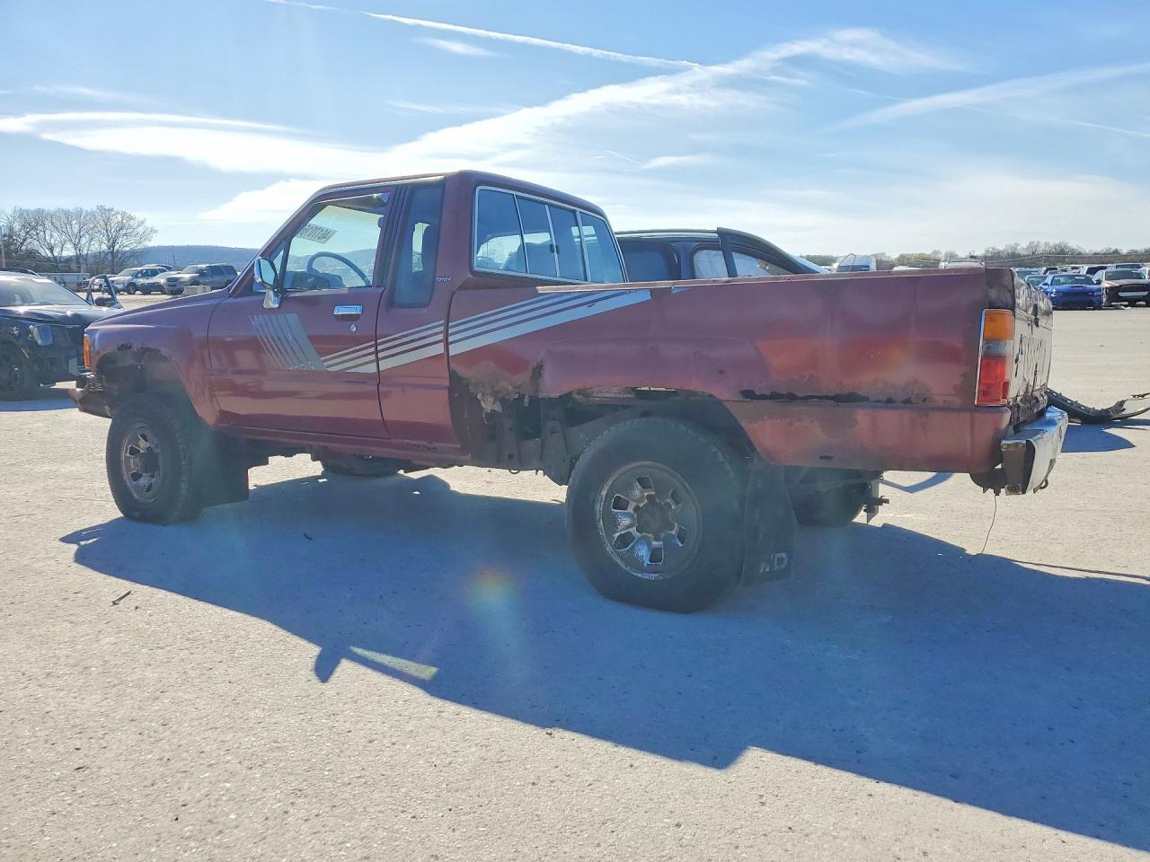 1987 Toyota Pickup Deluxe