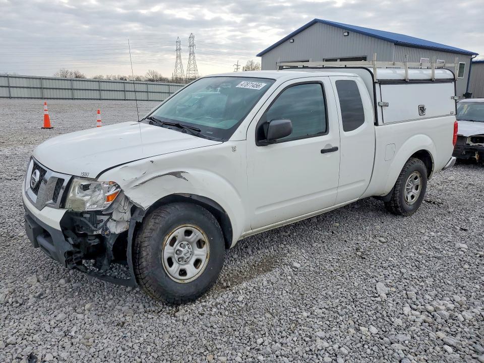 2015 Niss Frontier S