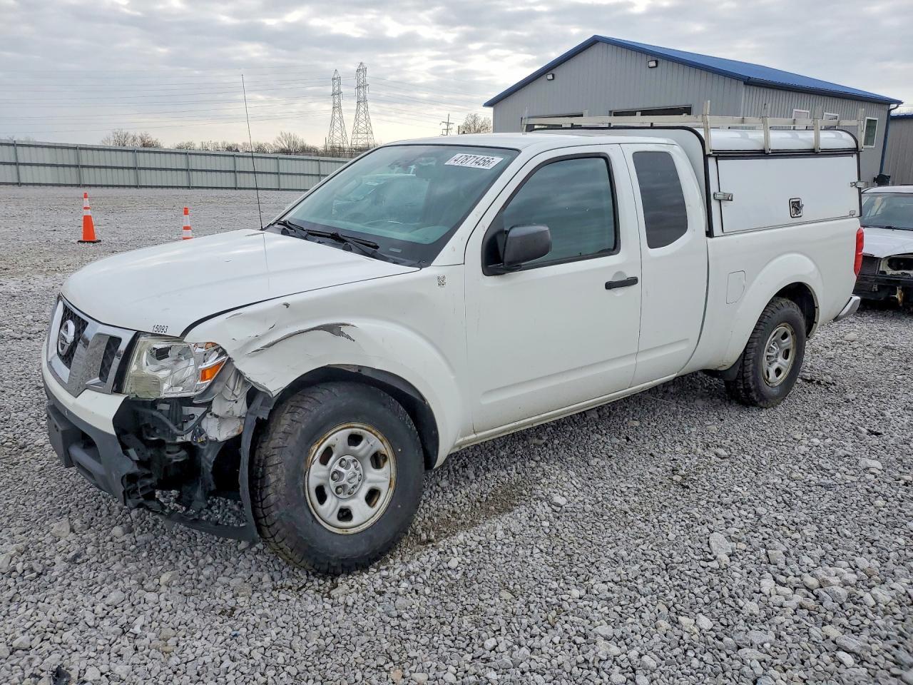 2015 Niss Frontier S