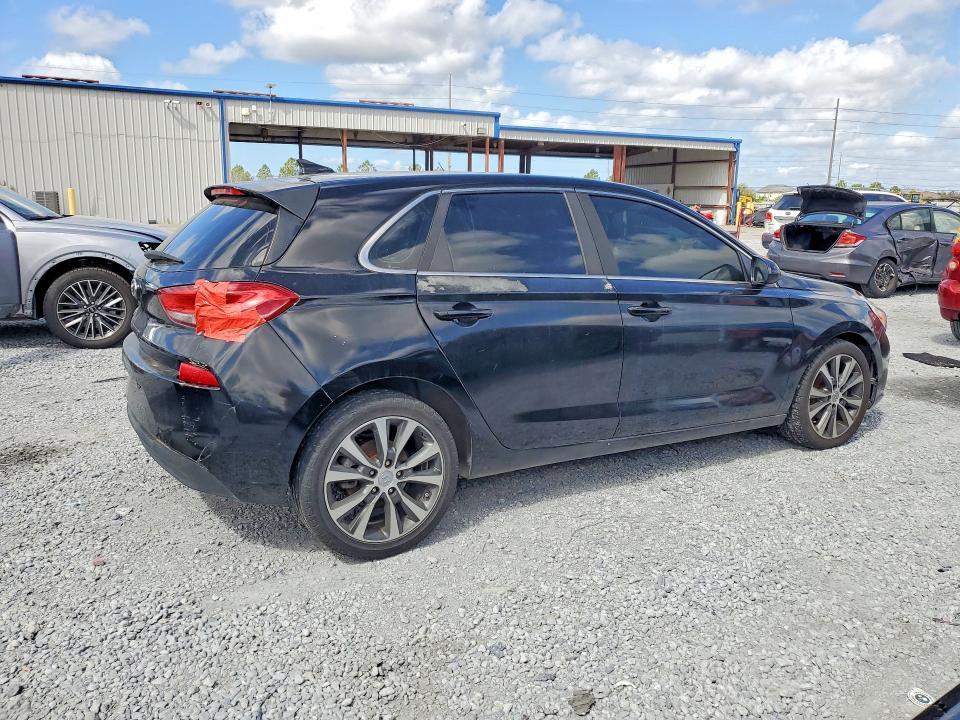 2018 Hyundai Elantra gt Base