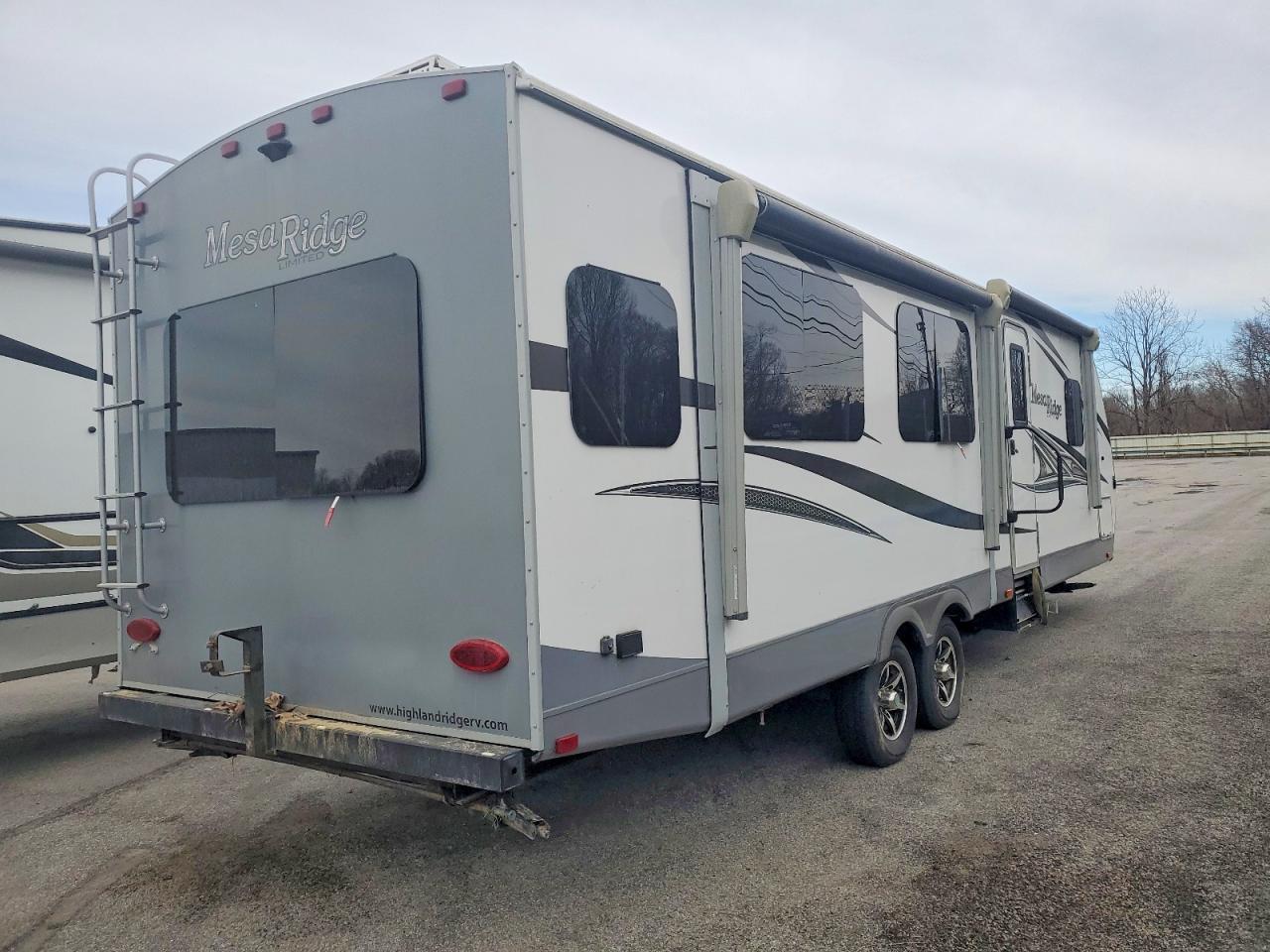 2019 Highland Ridge Mesa Ridge Camper