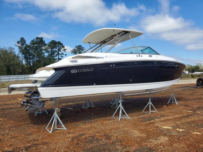 2016 Cobalt Boat-Boat