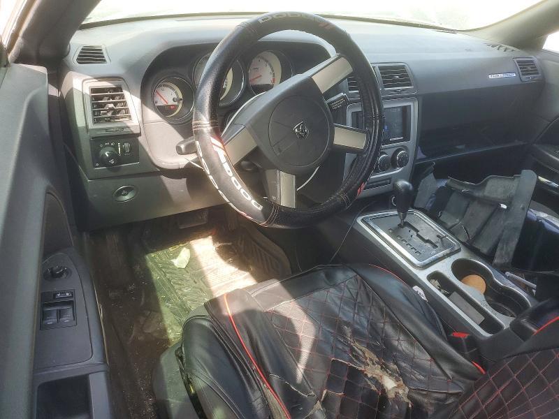 2009 Dodge Challenger se