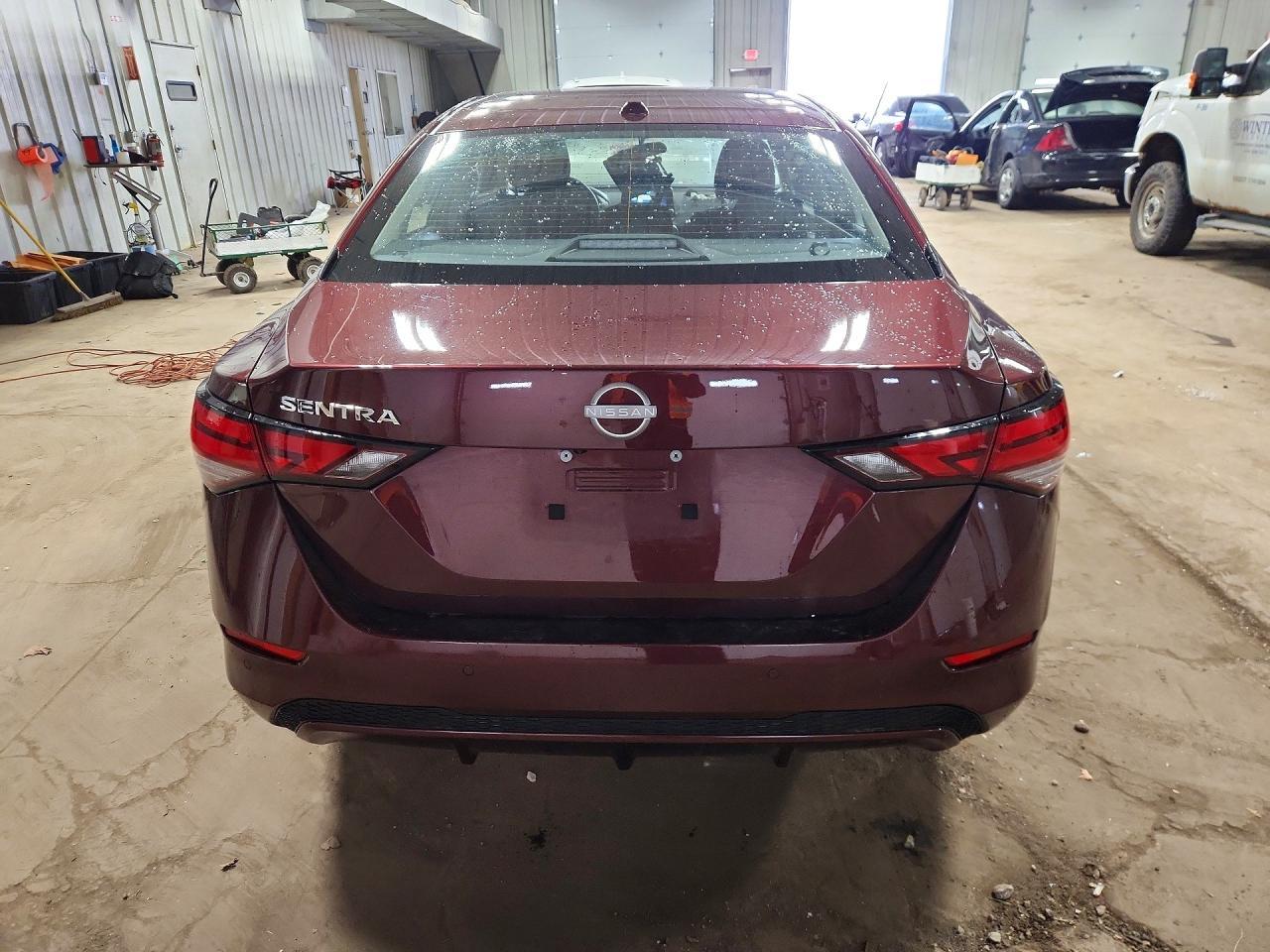 2025 Nissan Sentra sv