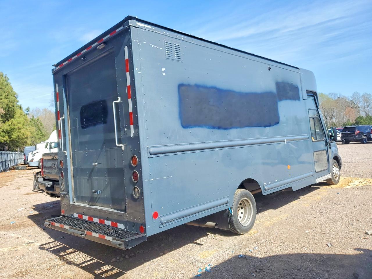 2020 Ford Transit Delivery Truck