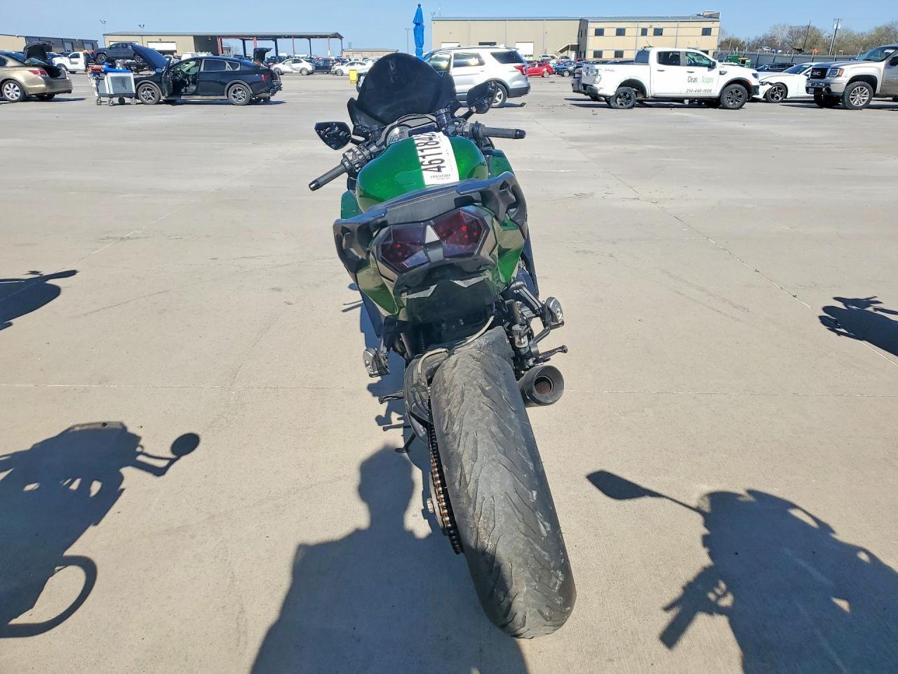 2021 Kawasaki ZX1002 D
