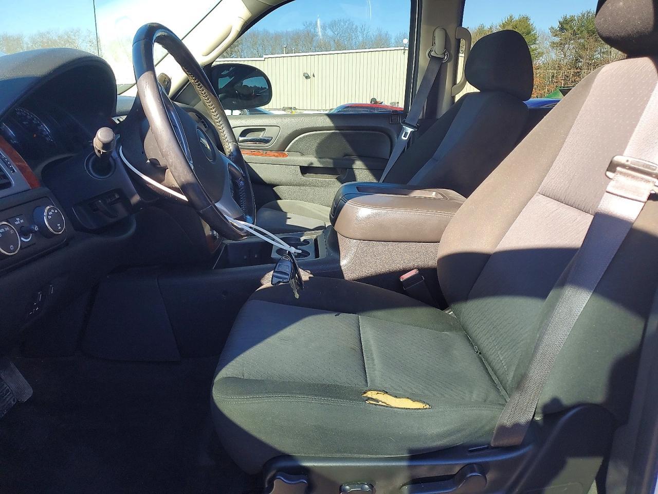 2011 Chevrolet Avalanche LS