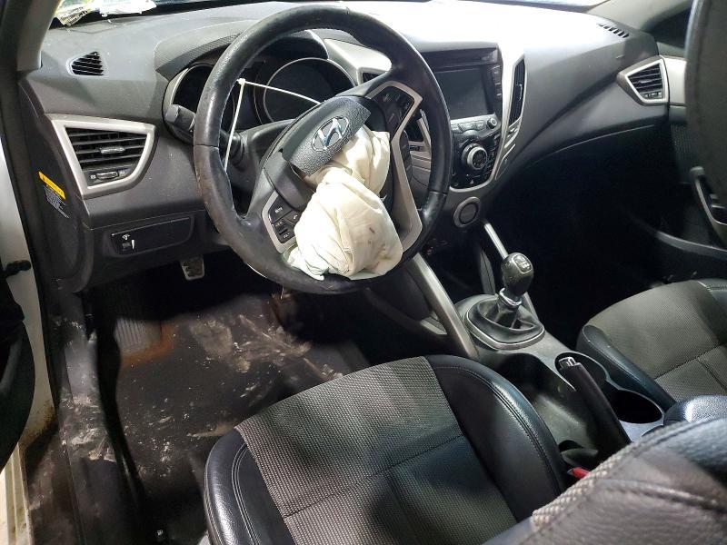 2013 Hyundai Veloster Base