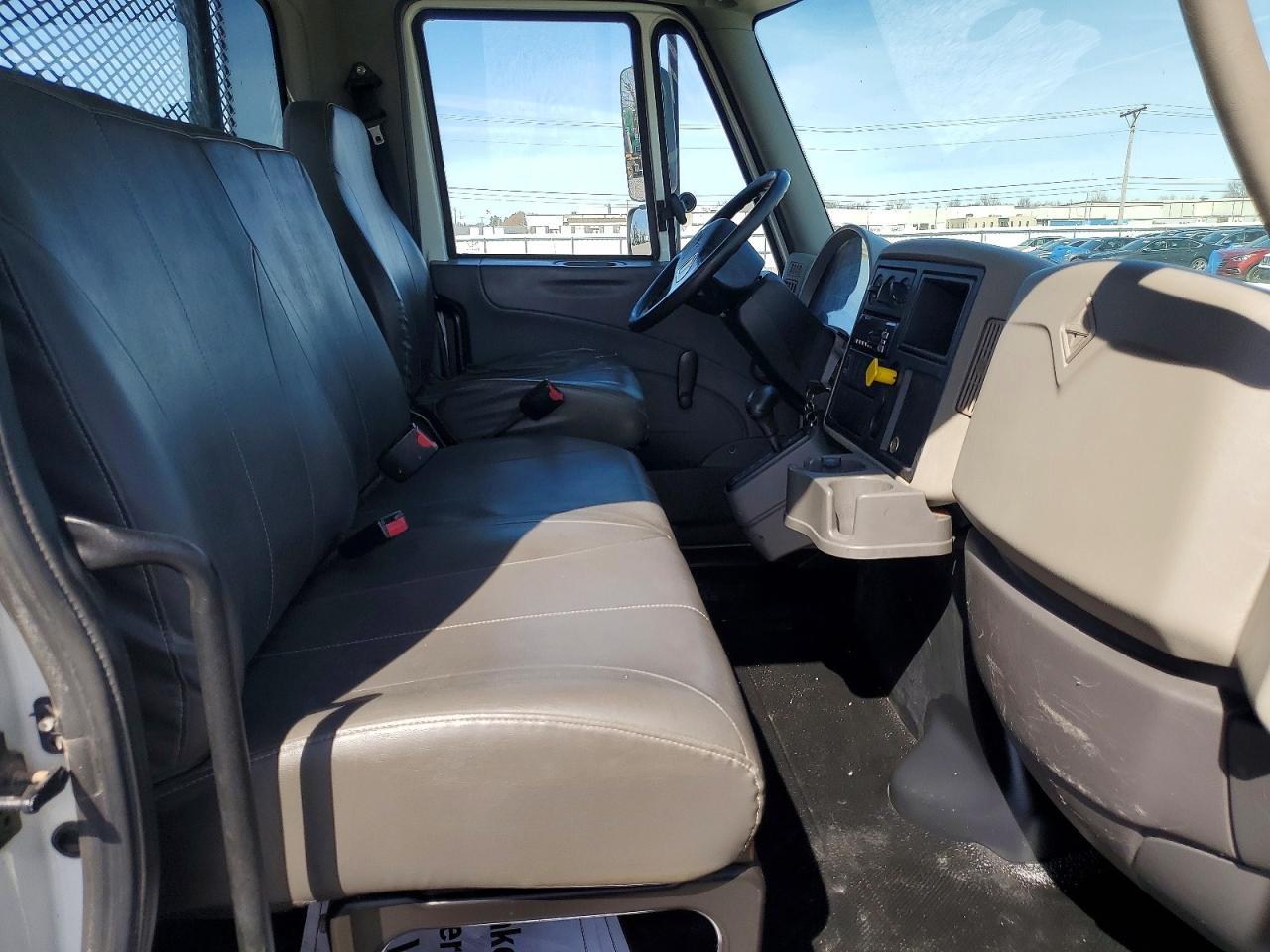 2017 International 4000 4300