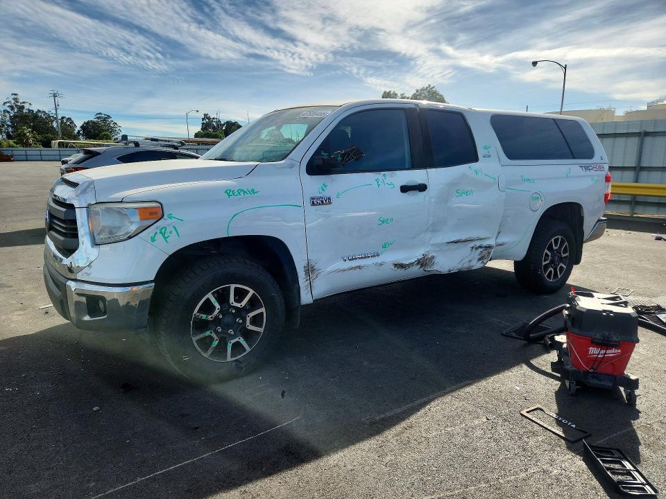 2014 Toyota Tundra SR5