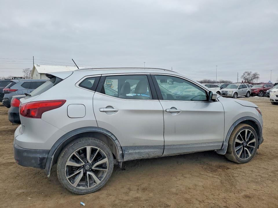 2018 Nissan Rogue Sport sl