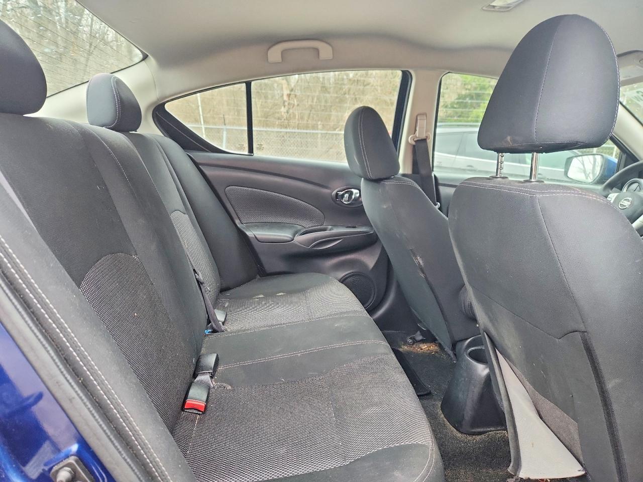 2018 Nissan Versa sv