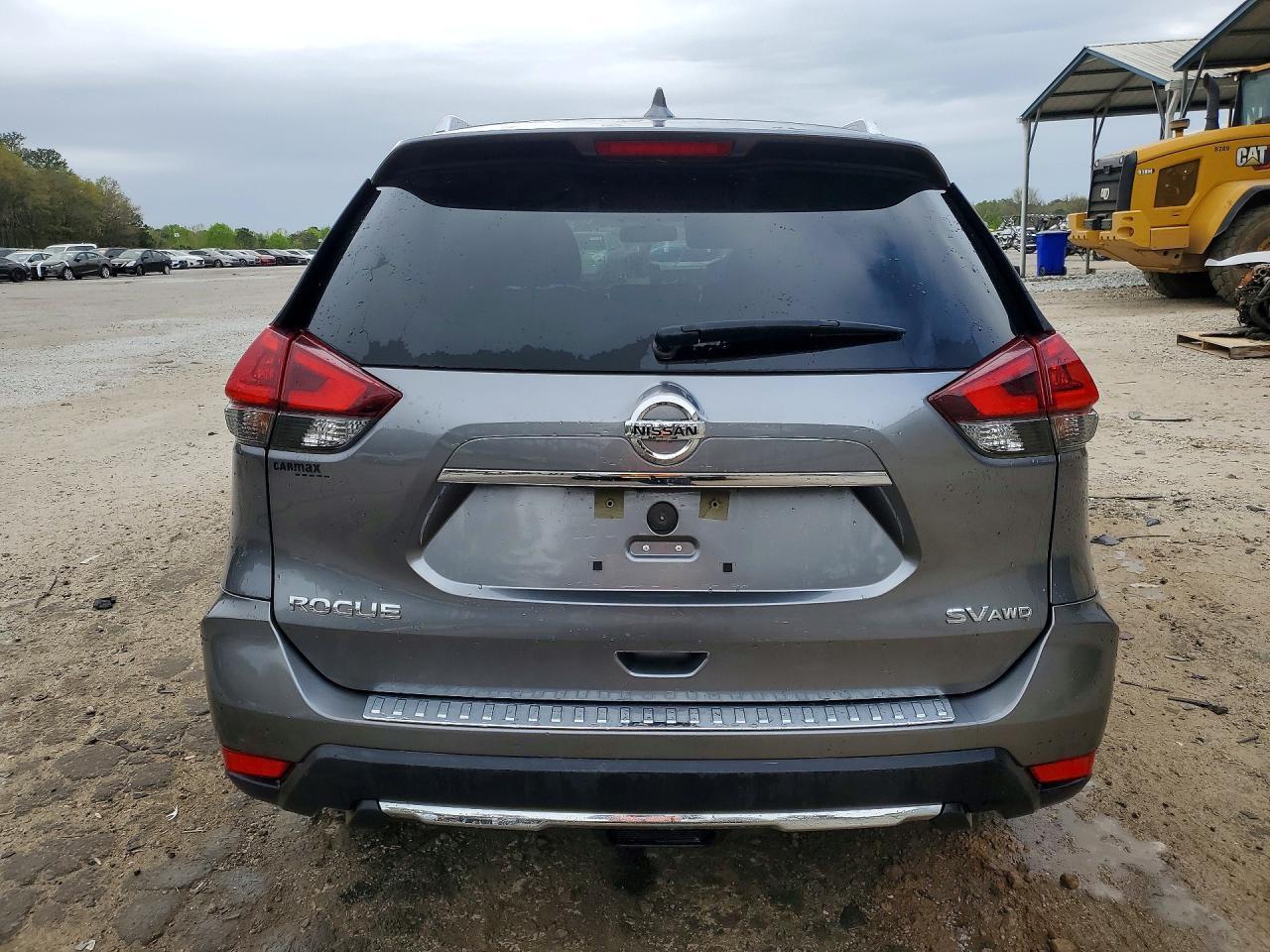 2018 Nissan Rogue sv