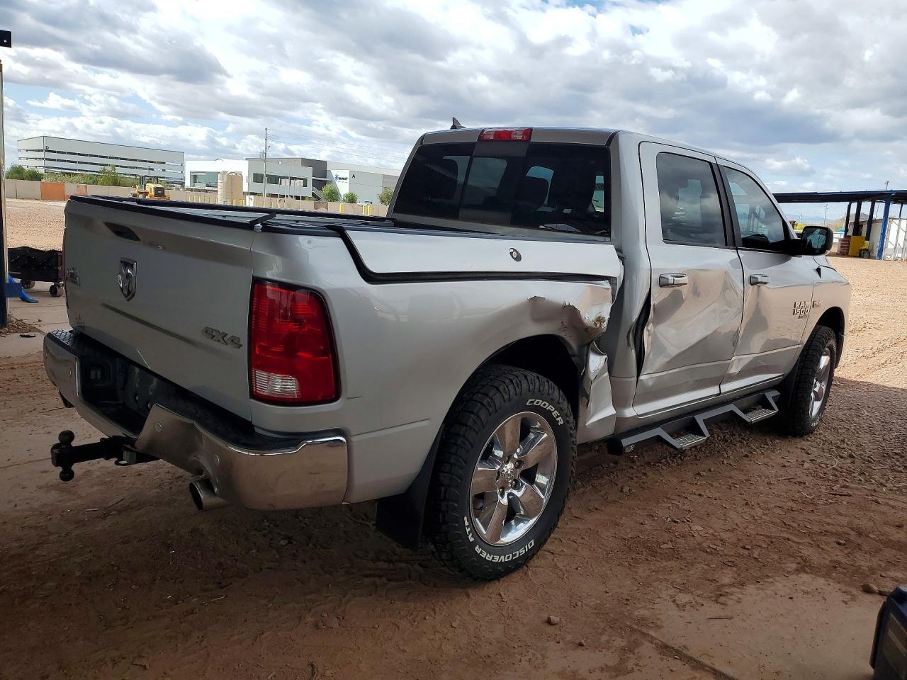 2019 Dodge RAM 1500 Classic SLT
