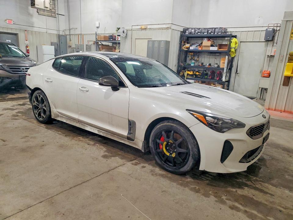 2018 KIA Stinger GT2