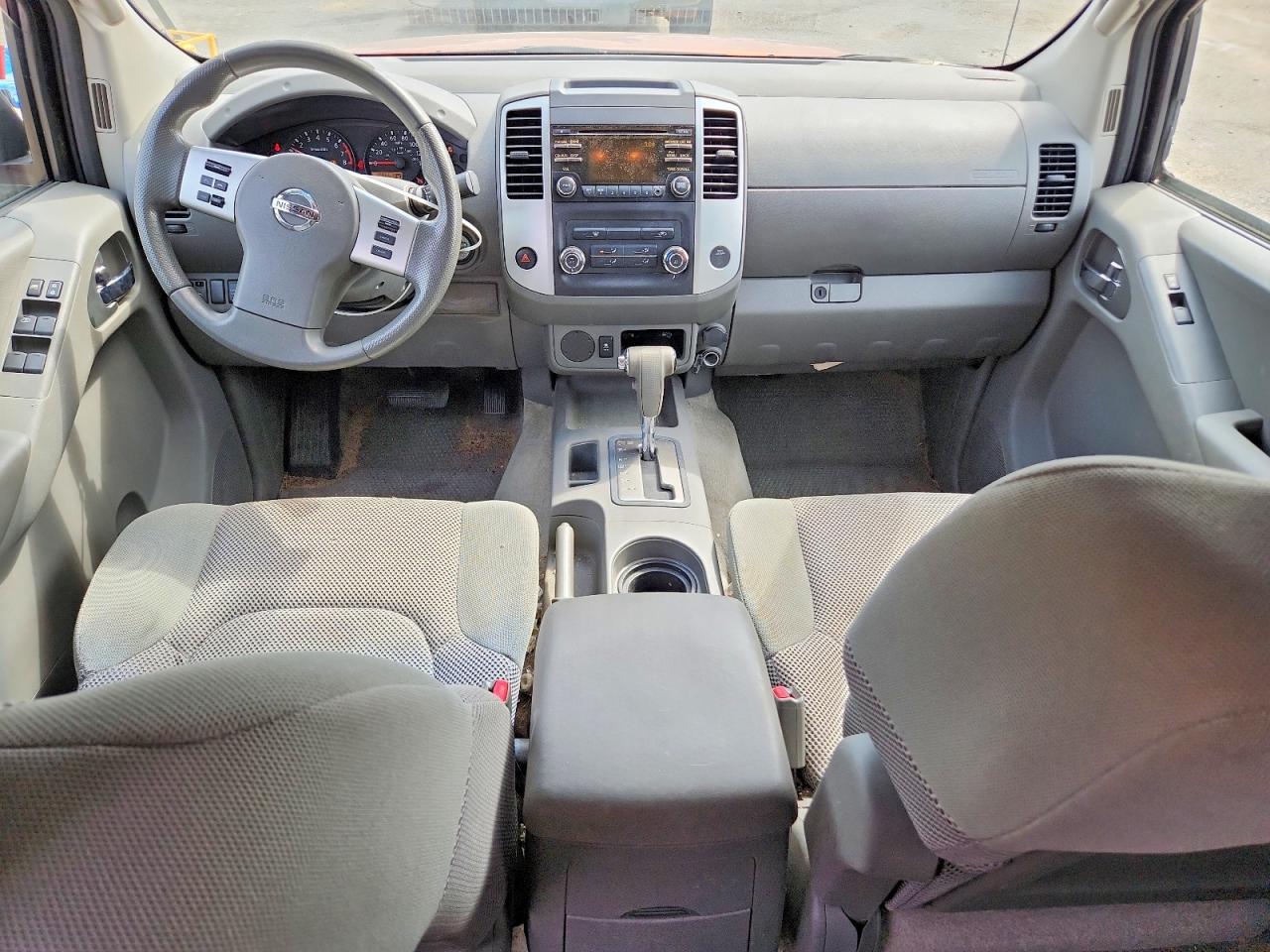 2014 Nissan Frontier SV