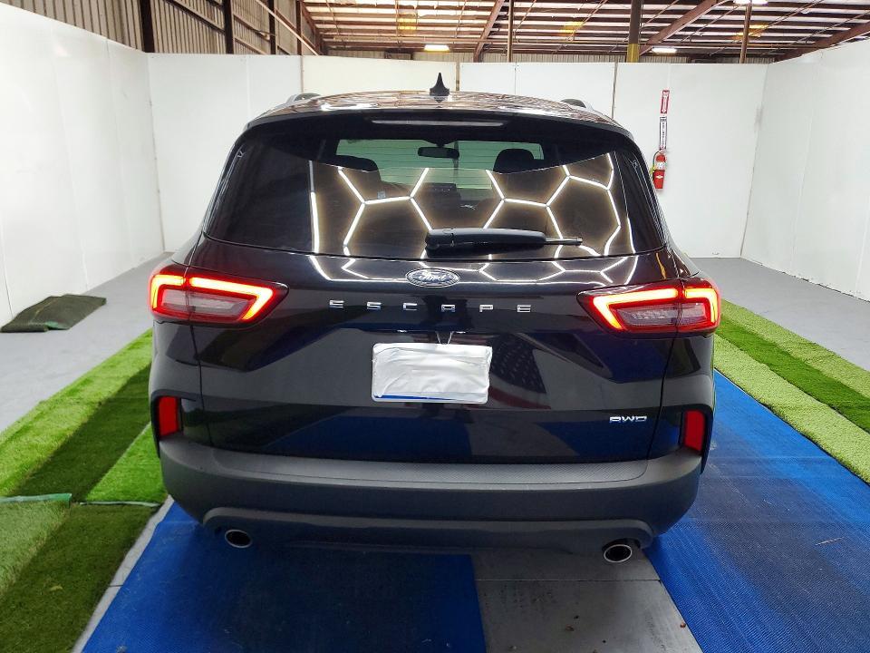 2025 Ford Escape st Line Select