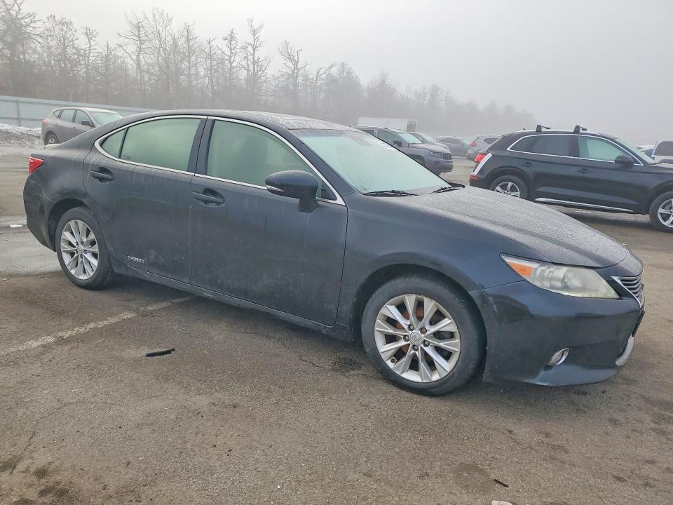 2015 Lexus Es 300h Base