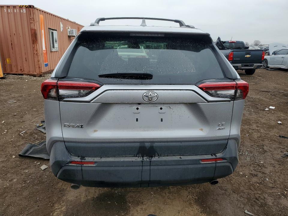 2021 Toyota Rav4 le