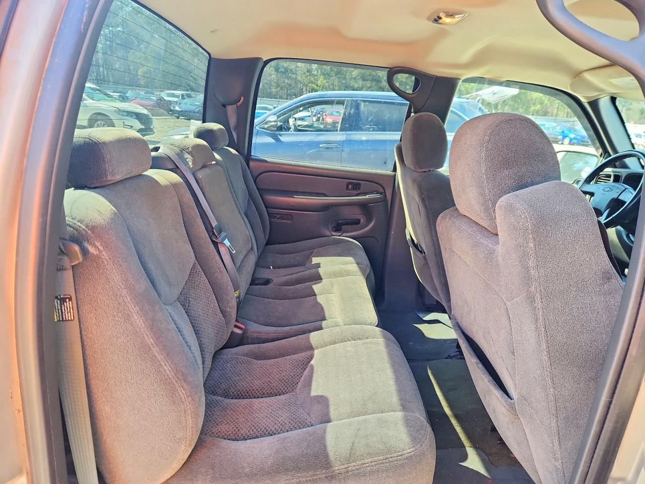 2004 Chevrolet Silverado C1500