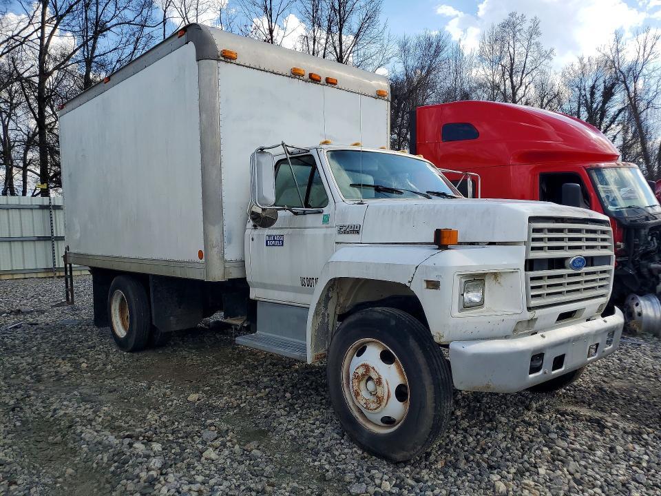 1994 Ford F700 BOX Truck