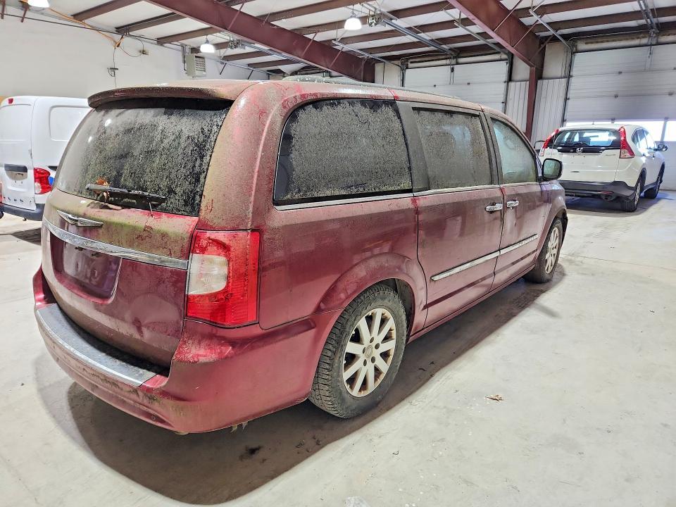 2012 Chrysler Town & Country Touring l