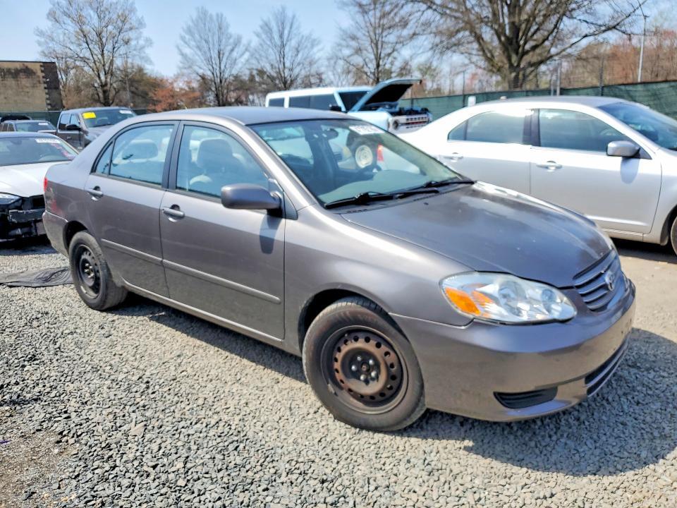 2004 Toyota Corolla le