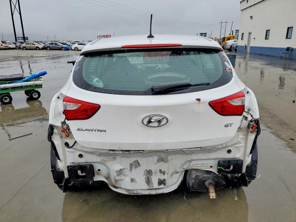 2016 Hyundai Elantra gt Base