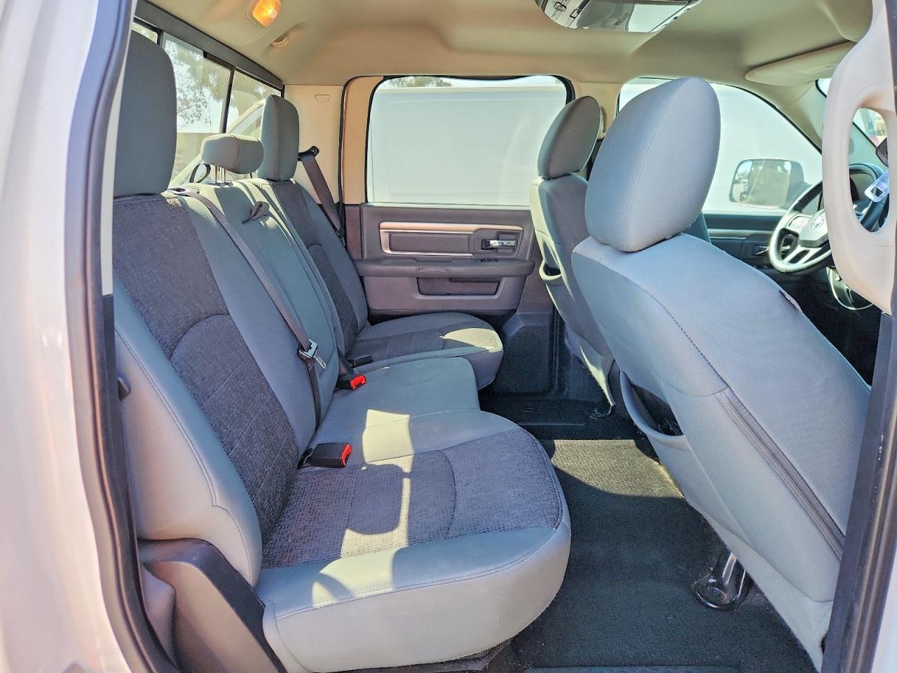 2015 Dodge RAM 1500 SLT